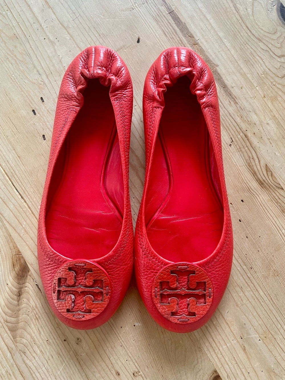 Tory Burch Minnies ballet flats, quiet luxury old money coastal chic